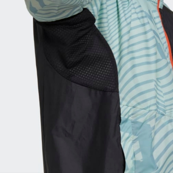 adidas Terrex Trail Running Printed Wind Jacket Linen Green Magic Grey - Picture 6 of 8